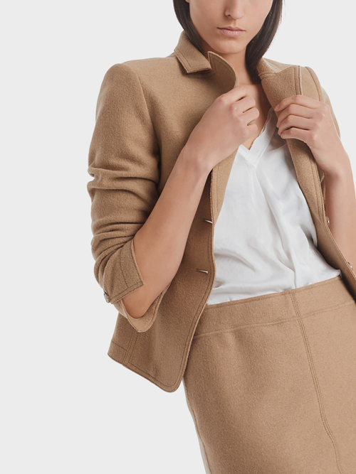 Blazer tricoté en Allemagne
