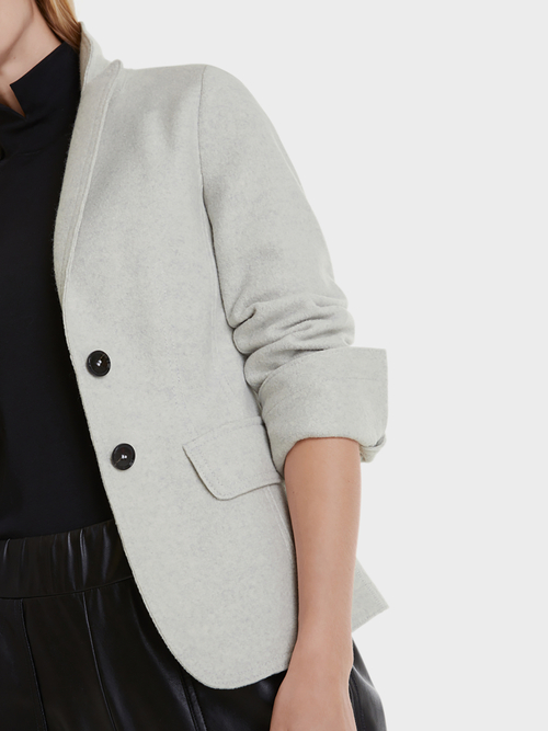 Blazer knitted in Germany