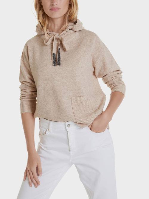 Pull à capuche détails en strass