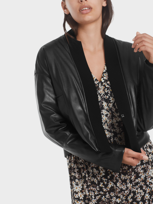 Veste courte en similicuir nappa