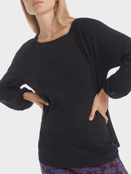 Jerseyshirt mit Carmen-Ausschnitt