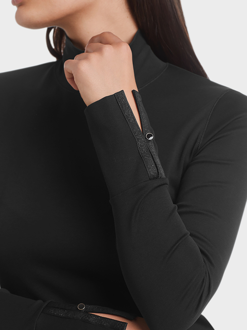 Stand-up collar top in cotton jersey