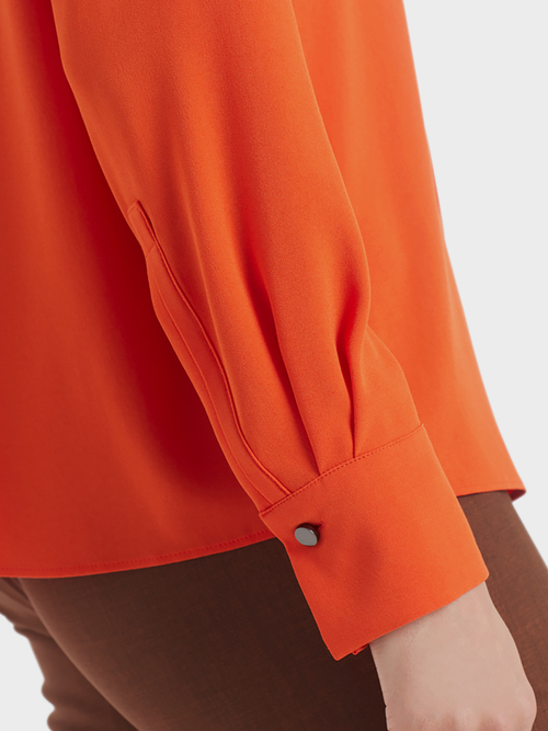 Stilvolle Bluse mit Faltendetail