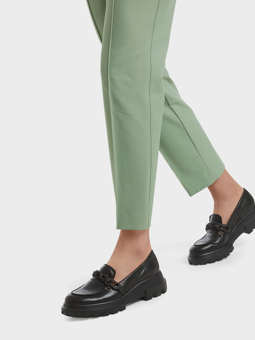 Stretchhose mit Biesen
