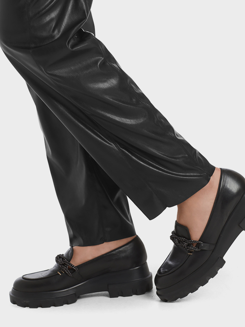 Entspannte Hose aus Fun-Nappa