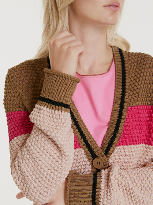 Perlfangjacke gestrickt in Deutschland