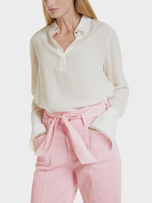 Weite Bluse aus Seide