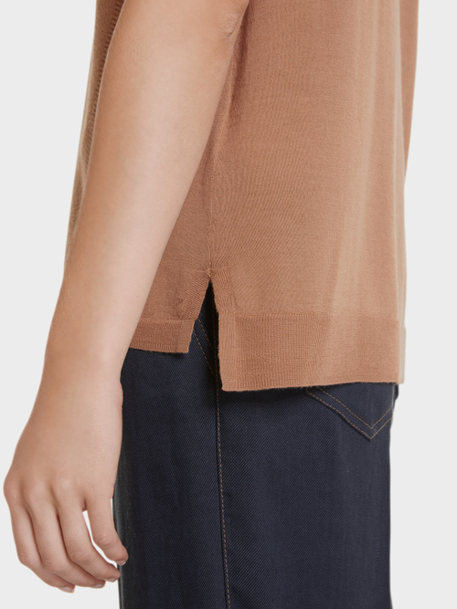 Feinstricktop aus Wolle