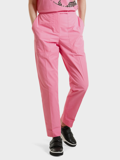 Lässige Tafthose