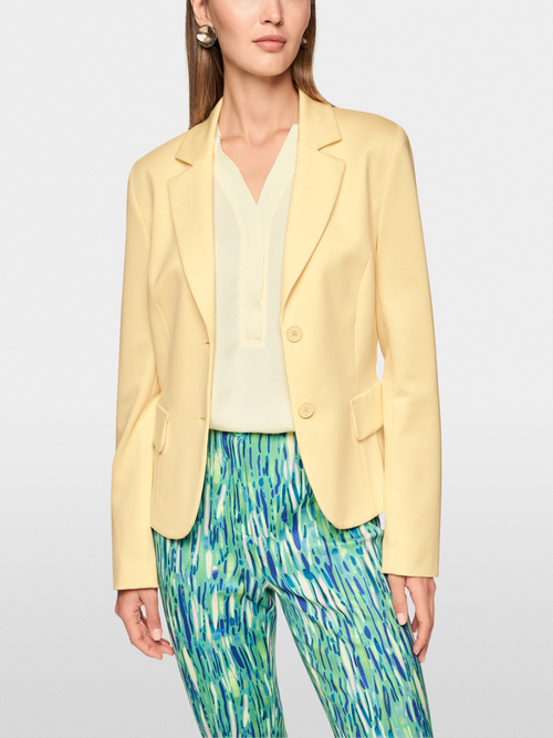 Fitted blazer