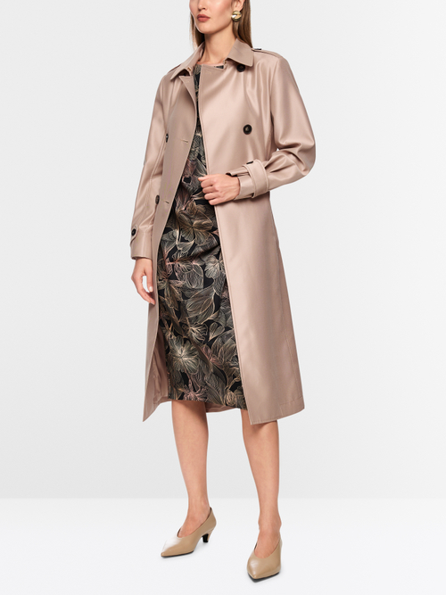 Klassischer Trenchcoat