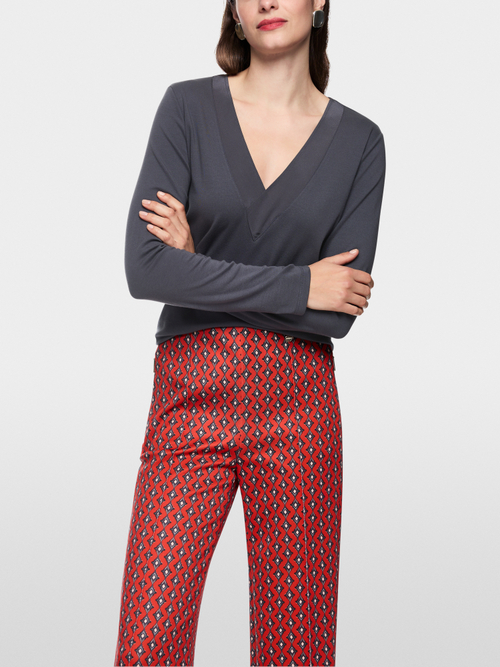 Long-sleeved top with silk trim