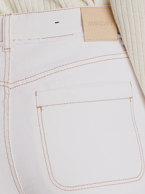 Jeans "Rethink Together"