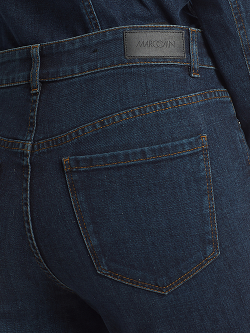 Jeans mit Leodruck