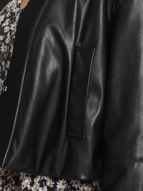 Veste courte en similicuir nappa