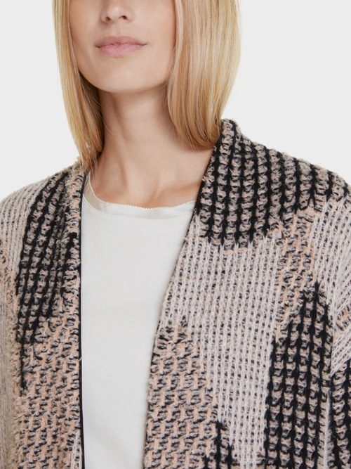 Manteau jacquard tricoté en Allemagne