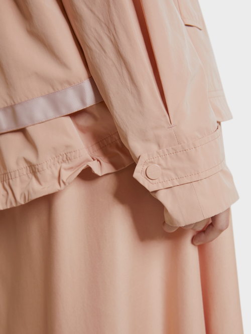 Feminine Outdoorjacke aus Nylon