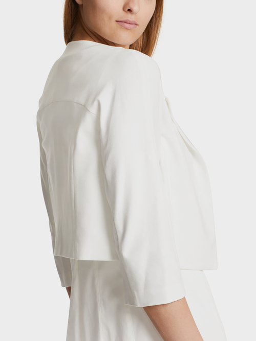 Kurze Jacke