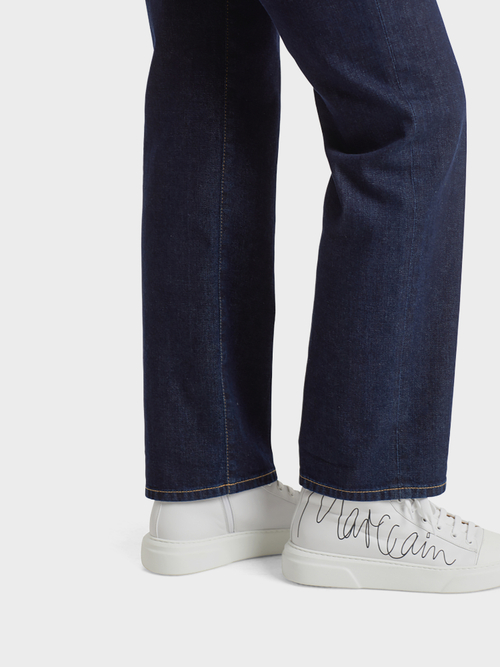 High-Waist-Jeans aus Raw Denim