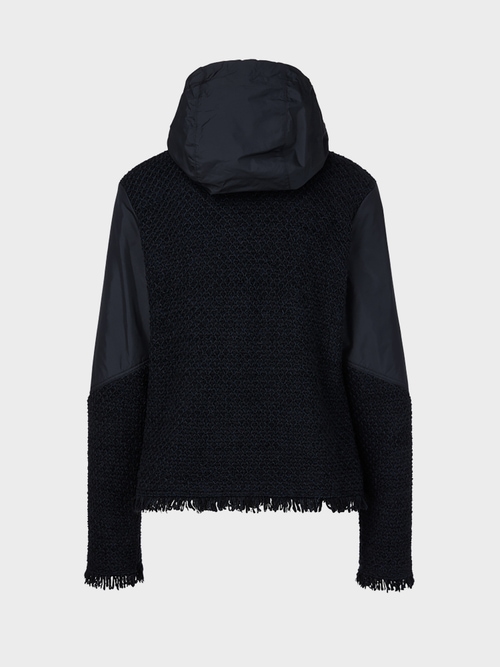 Jacke gestrickt in Deutschland