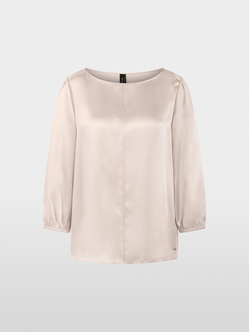 Vrouwelijke blouse van zuivere zijde