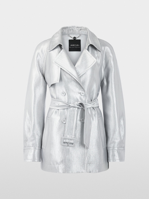 Lightweight outdoor jacket with shimmer