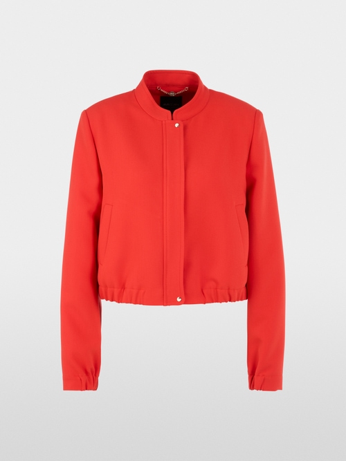 Jas met opstaande kraag en ritssluiting