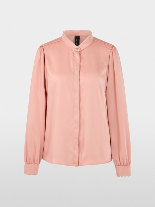 Blouse à détails en dentelle et col montant