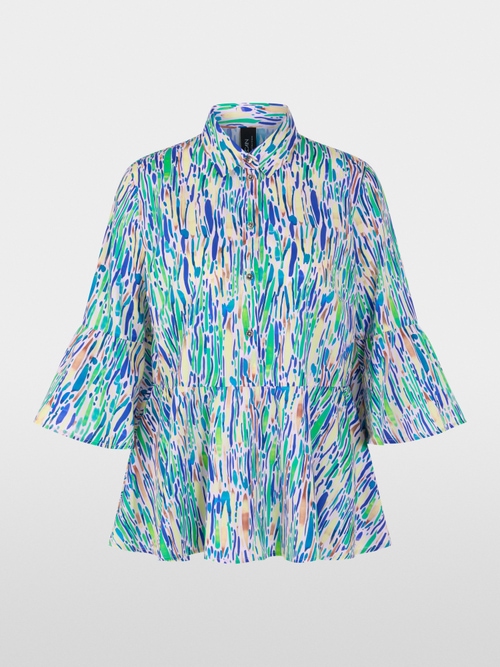 Feminine blouse with confetti print