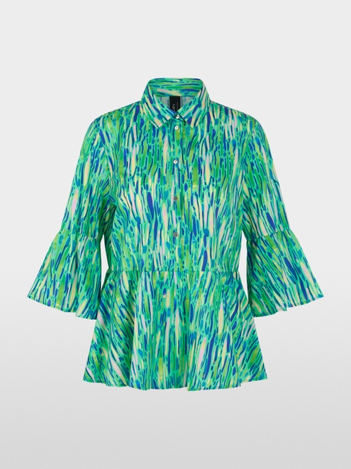 Feminine blouse with confetti print