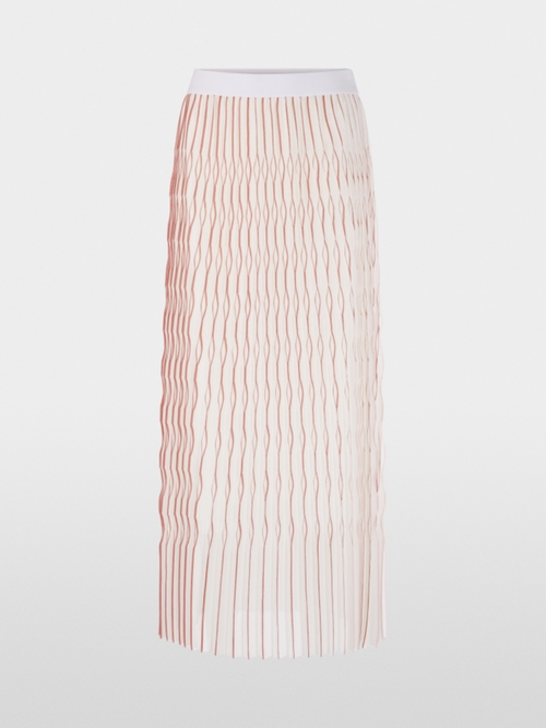 Maxi skirt with pleats