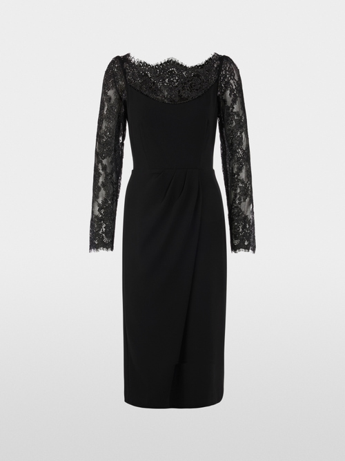 Elegant dress with lace