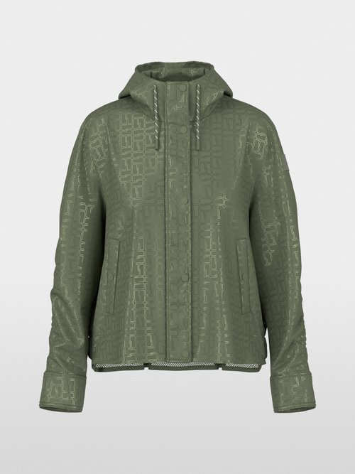 Lightweight outdoor jacket