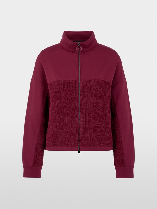 Cardigan tricoté en Allemagne