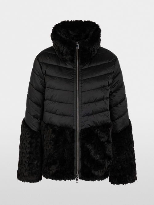 Quilted jacket with faux fur