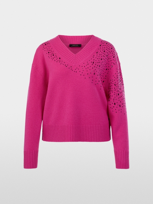 Elegant jumper with rhinestone details
