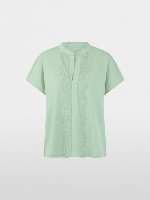 Shirt with lace trim