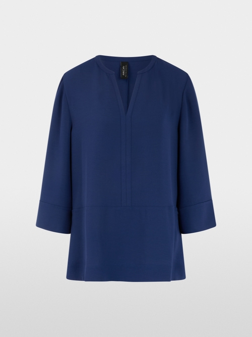 Loose tunic-style blouse