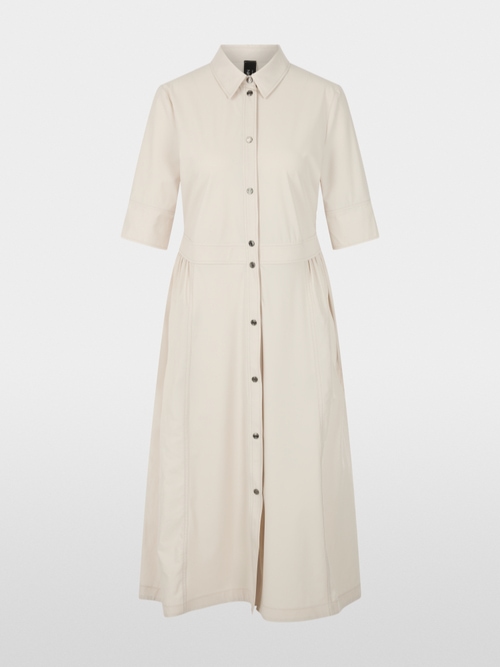 Robe mi-longue en tissu extensible