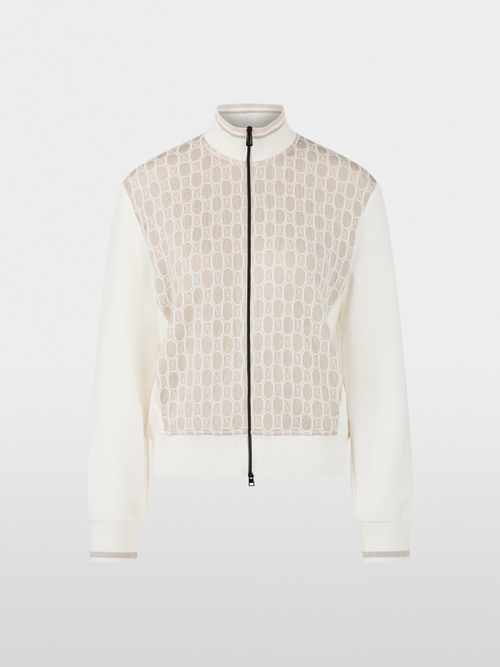 Cardigan tricoté en Allemagne