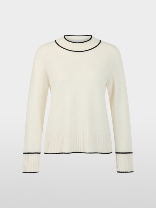 Knitted jumper with contrasting trim