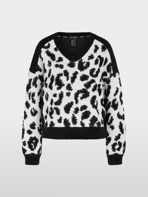 ‘Knitted in Germany’ leo print jumper