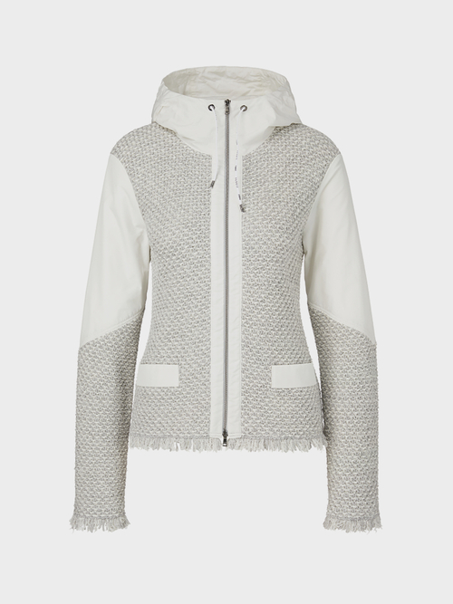 Jacke gestrickt in Deutschland