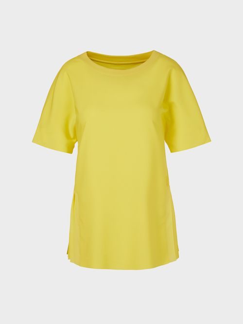Blouse-style top with pleats