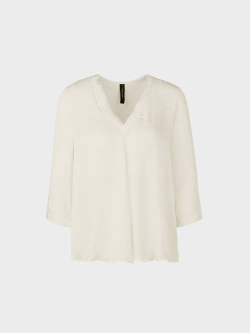 Blusenshirt aus fließendem Material