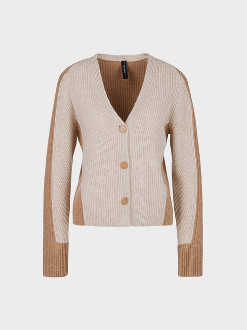 Veste en tricot avec cachemire