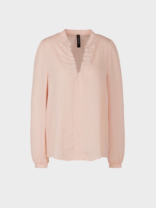 Blouse with feminine details