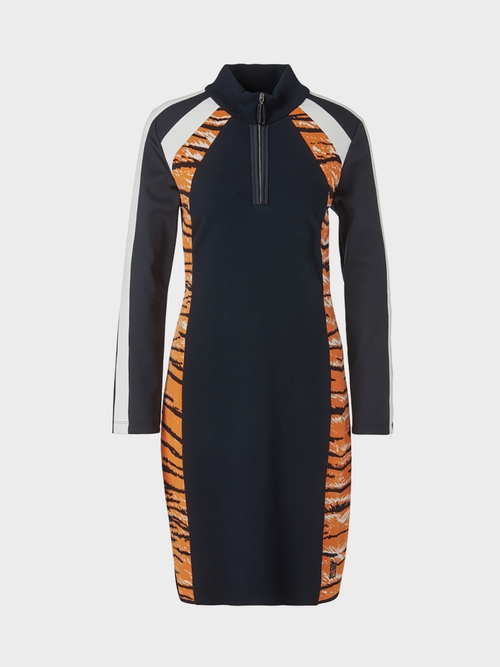 Kleid Knitted in Germany