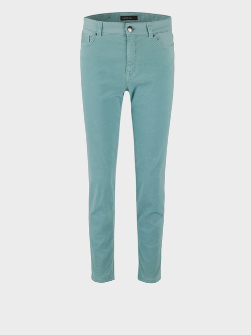 Schmale Samtjeans