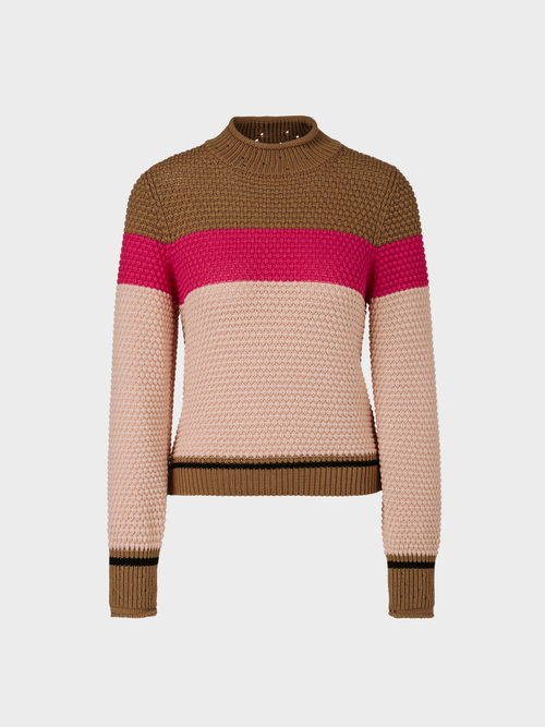 Perlfangpullover in Deutschland gestrickt